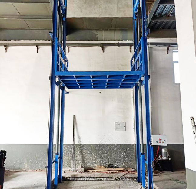 上杭升降平台安装常见问题及防控措施